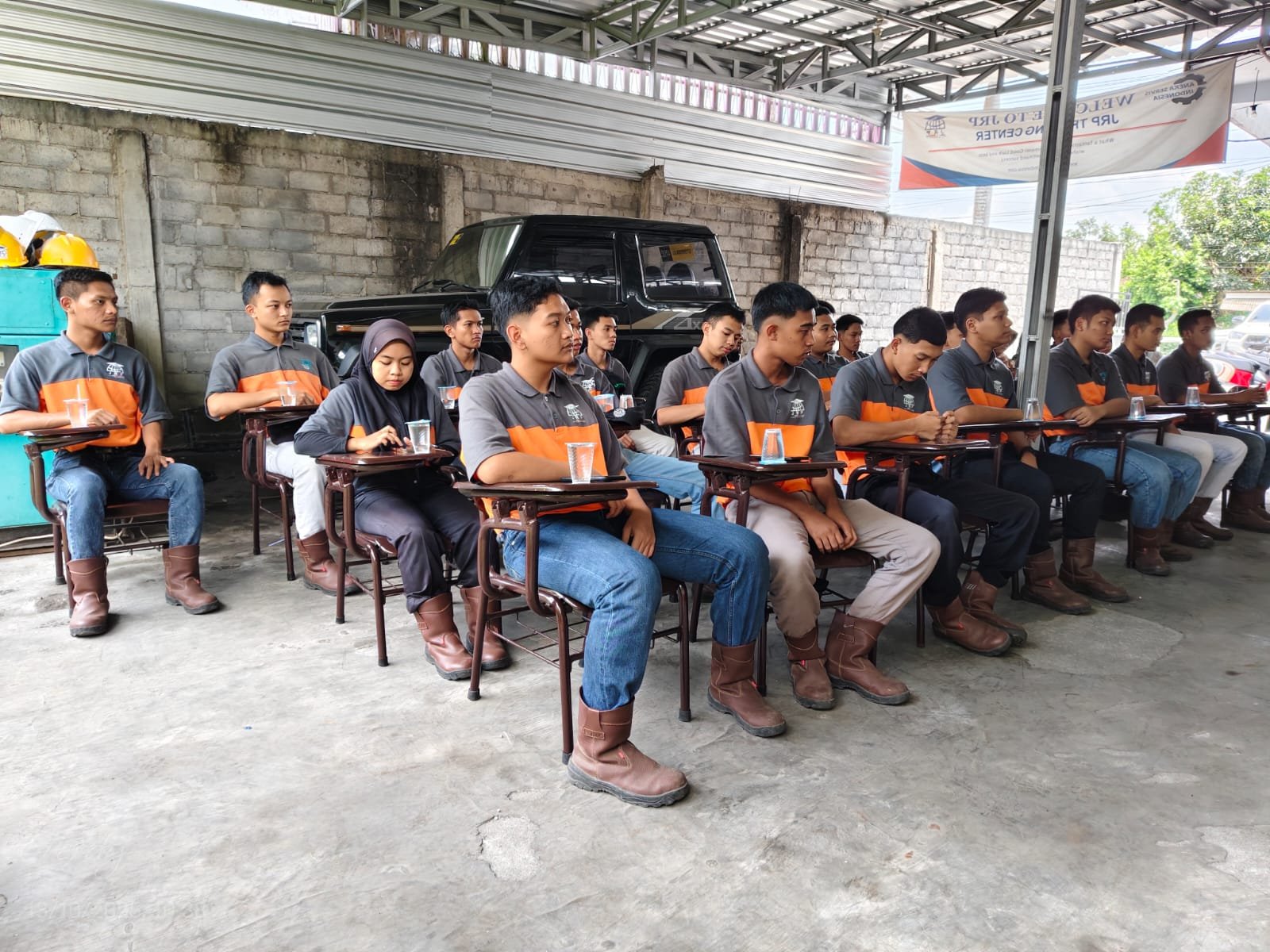 Pembekalan On Job Training